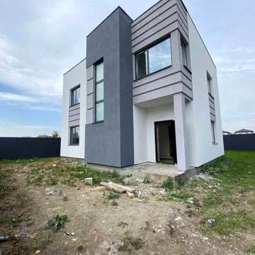 Центральна вул.