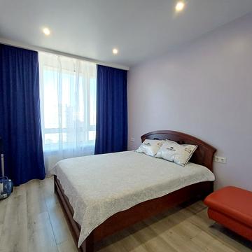 Зарічна вул., 2 к1