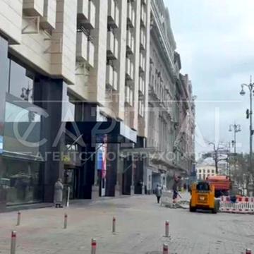 Хрещатик вул. (Kreschatic), 17