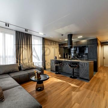 Олександра Кониського вул., 22-А