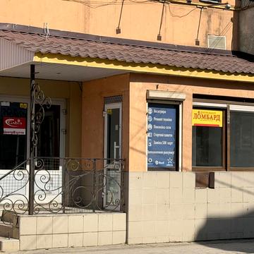 Данила Галицького вул., 1