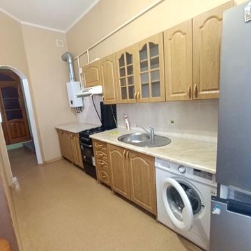 Святослава Караванського вул. (Жуковського), 36