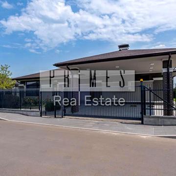 Набережна вул.