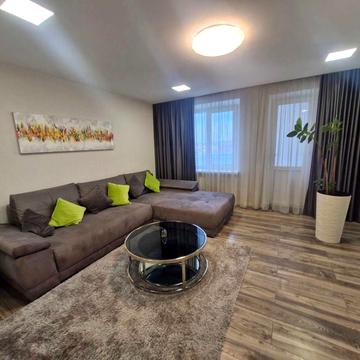 Науки просп., 94/5