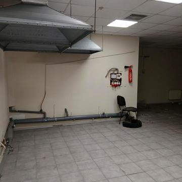 Леся Курбаса просп., 2Г