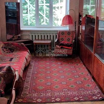 Павлівський майдан пл. (Рози Люксембург майдан), 1/3