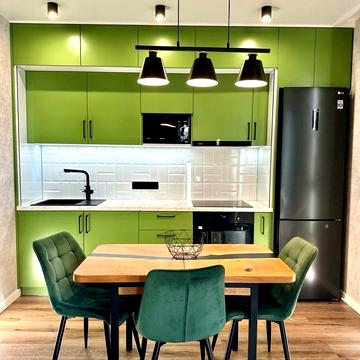 Салютна вул., 2к2