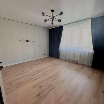 Будівельників вул., 3