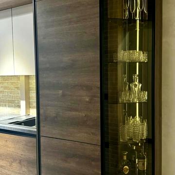 Володимирська вул., 90