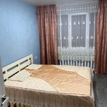 Гната Юри вул., 6