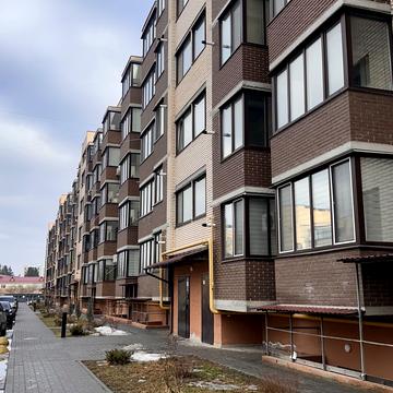 Центральна вул. (Мічуріна), 2а