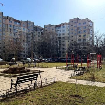 Докії Гуменної вул. (Юрія Смолича), 4