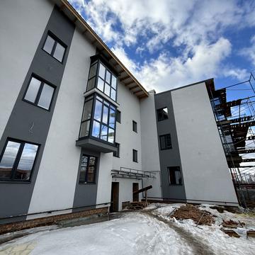 Молодіжна вул., 36