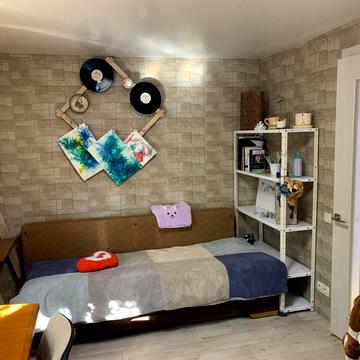 Центральна вул., (Будинок 3)