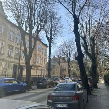 Івана Котляревського вул., 45