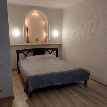 Кленова вул., 2а