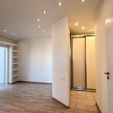 Валерія Лобановського просп., 150-Д