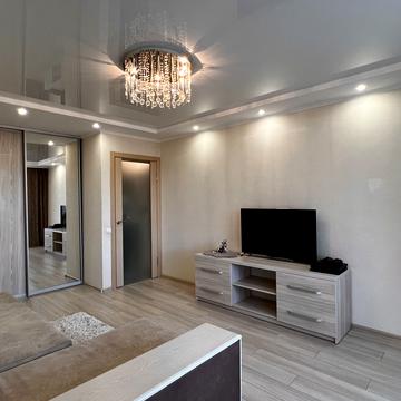 Миколаївська вул., 24