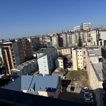 Торговиця вул., (Будинок)