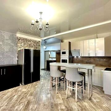 Михайла Максимовича вул. (Онуфрія Трутенка), 3-Д