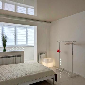 Героїв Дніпра вул., 30