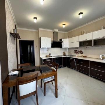 Базарна вул., 5/2