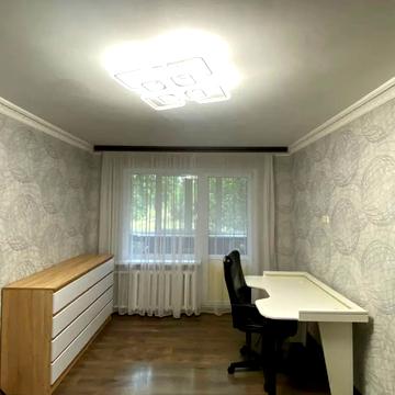 Зодчих вул., 54