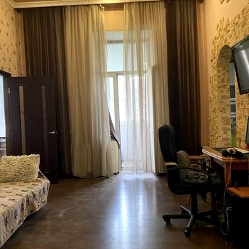 Дмитрівська вул., 19-А