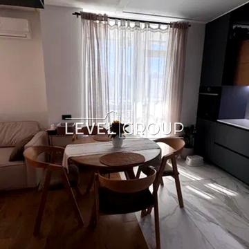 Каховська вул., 62