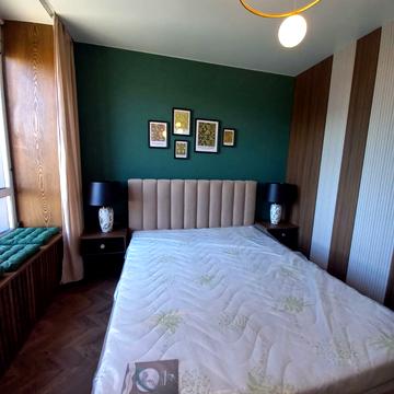 Олександра Олеся вул., 8/17