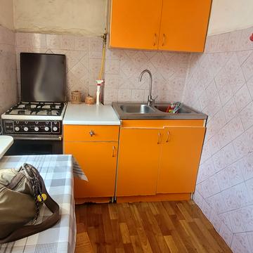 Івана Франка вул., 41