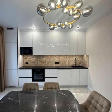 Деміївська вул., 13