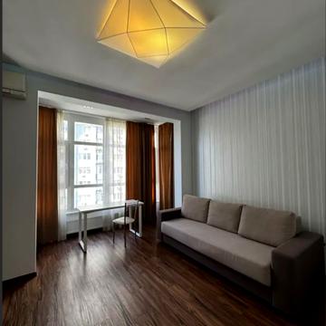 Бульварно-Кудрявська вул. (Воровського), 17