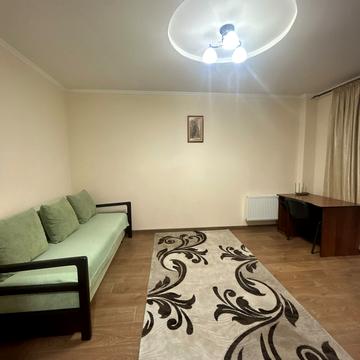 Гайдамацька вул. (Марфи Струтинської), 2г