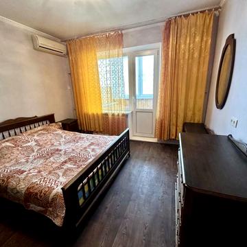 Братства Тарасівців вул. (Декабристів), 10-А