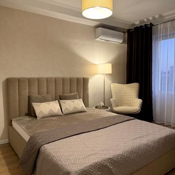 Петра Ніщинського вул., 6