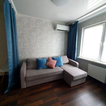 Софії Русової вул., 7