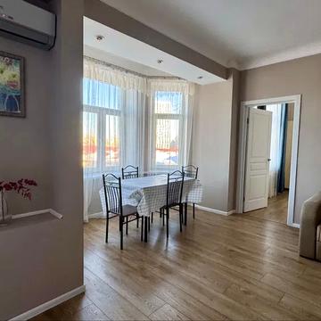 Повітряних Сил просп. (Повітрофлотський), 25