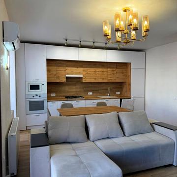 Хіміків вул., 23