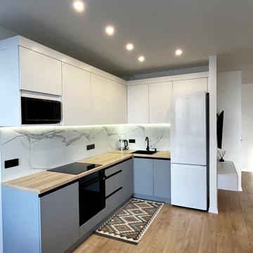 Університетська вул., 3/1