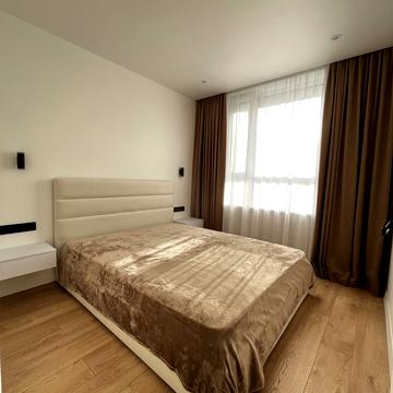 Університетська вул., 3/1