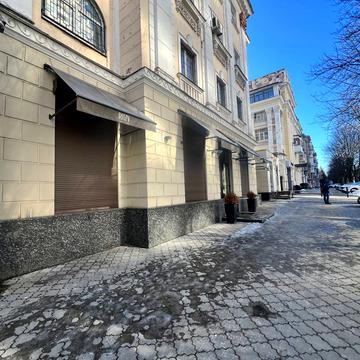 Володимира Вернадського вул. (Дзержинського), 20