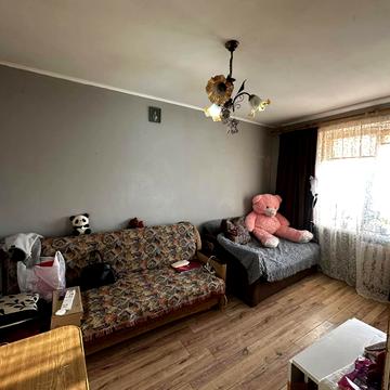 Павла Тичини вул., 11