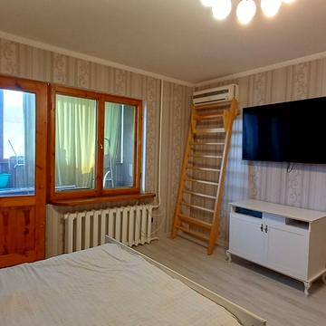 Семена Палія вул. (Дніпропетровська дорога), 93