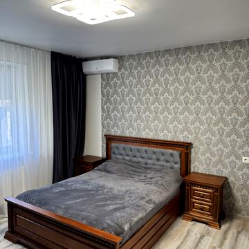 Григорія Сковороди вул., 4/1