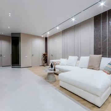 Андрія Верхогляда вул. (Михайла Драгомирова), 4