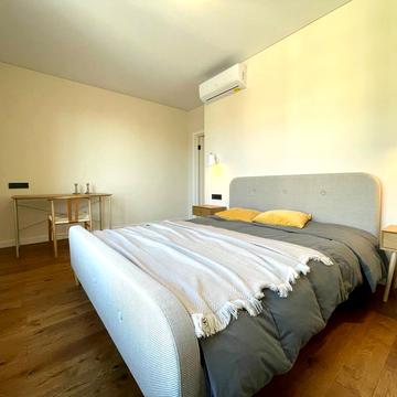 Золотоустівська вул., 25