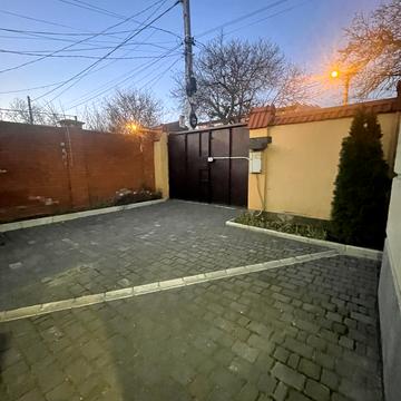 Георгія Липського вул. (Толбухіна), 54