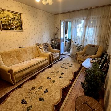 Святоюріївська вул., 28