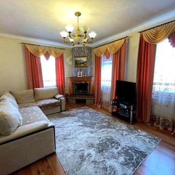 Богдана Хмельницького вул.